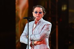 Григорий Лепс решил перенести концерты после скандального выступления