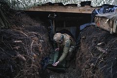 Как военные ВСУ сдаются в плен