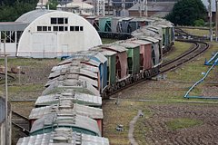 Литва прекратит транзит в Калининград грузов подсанкционных нефтяных компаний