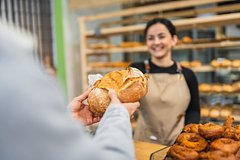 Офисным сотрудникам назвали варианты для подработки осенью
