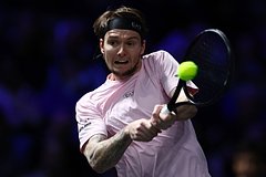 Победа казахстанского теннисиста Бублика принесла россиянину 720 тысяч рублей