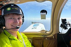 Подросток из Австралии облетел мир за два месяца