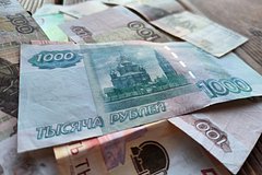 Сенатор рассказал о последствиях несвоевременной уплаты налогов