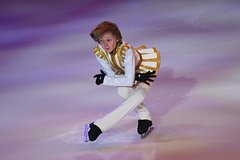 Сын Плющенко выиграл соревнования по фигурному катанию с единственным участником