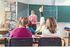 В Госдуме высказались об увольнении учителей за фото в соцсетях