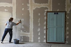 Начат капитальный ремонт школы в подмосковном Хотьково