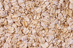 Покупатель нашел лезвие в пачке овсянки