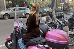 «Самая сексуальная в мире волейболистка» показала вид сзади на мотоцикле