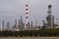 Сербия добилась отсрочки от санкций США для подконтрольной России NIS