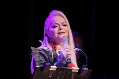 Назван собственник квартиры Ларисы Долиной по документам