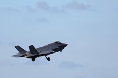 Нидерланды экстренно подняли истребители для перехвата неопознанного дрона