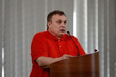 Продюсер «Ласкового мая» Андрей Разин уехал из России