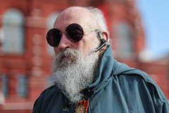 Спор Алаудинова и Вассермана