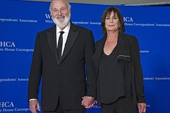 Стала известна причина смерти культового режиссера Роба Райнера