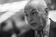 Умер композитор Левон Оганезов. Он много лет боролся с тяжелой формой рака