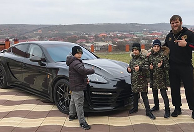 Адаму Кадырову 18 лет