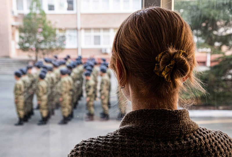 «Черная вдова» имитировала беременность ради выплат. Как ей удалось обмануть бойца СВО и в чем она просчиталась?