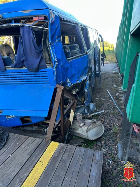 ДТП с поездом и автобусом в Ленобласти