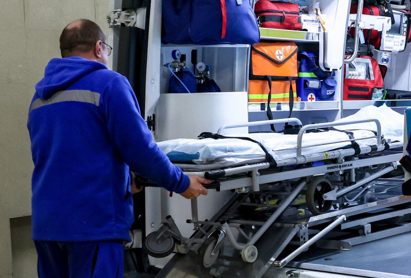 Обрушение настила на похоронах в Чечне 11 ноября