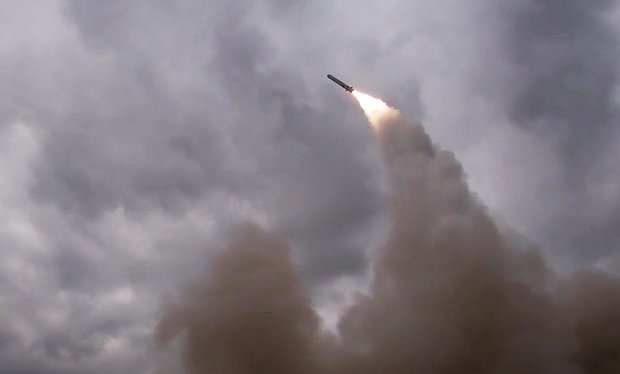 Падение обломков «Искандера» на посольство Азербайджана в Киеве