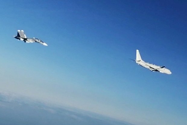 Перехват «боевого Boeing 737» ВМС США над Черным морем