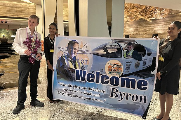 Подросток из Австралии облетел мир за два месяца