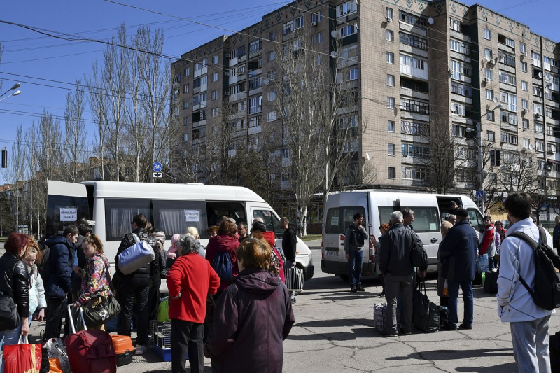 Принудительная эвакуация жителей из подконтрольной Украине части ДНР