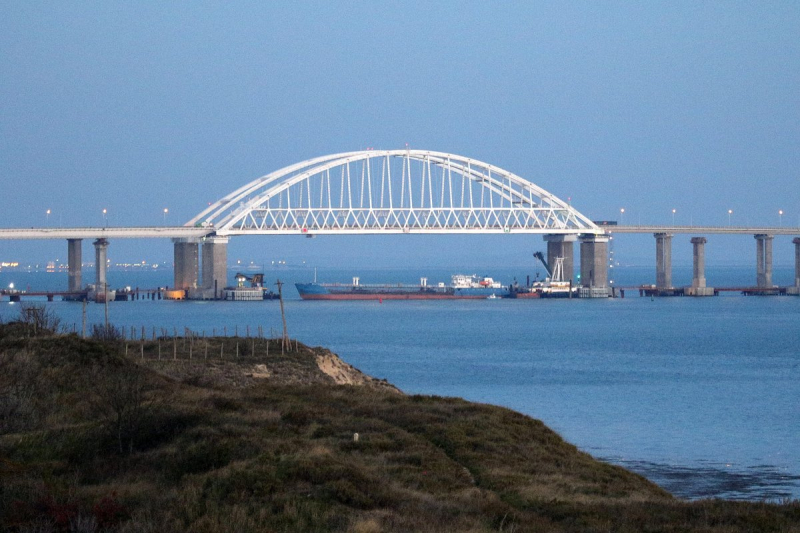 Рекордная пробка у Крымского моста