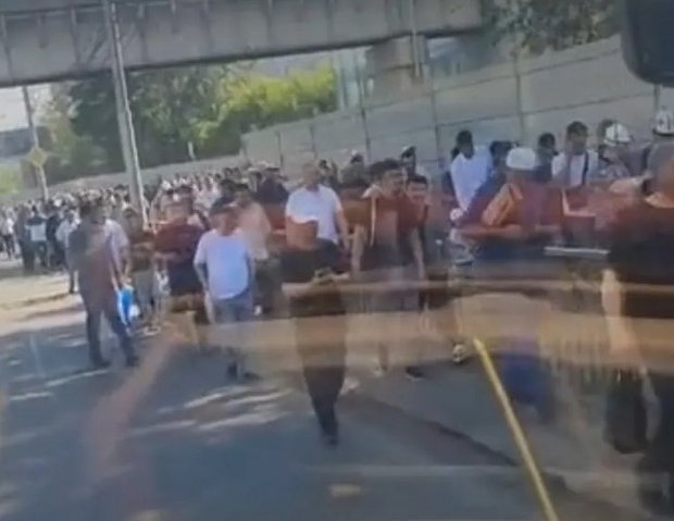 Тысячи мигрантов вышли на улицы Красноярска