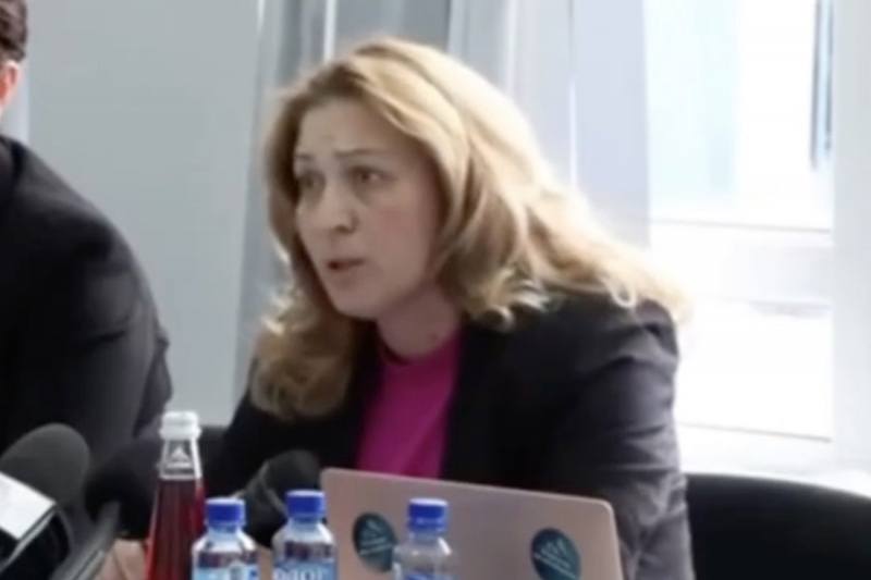 В России призвали наказать абхазскую чиновницу за слова о нищих туристах из РФ