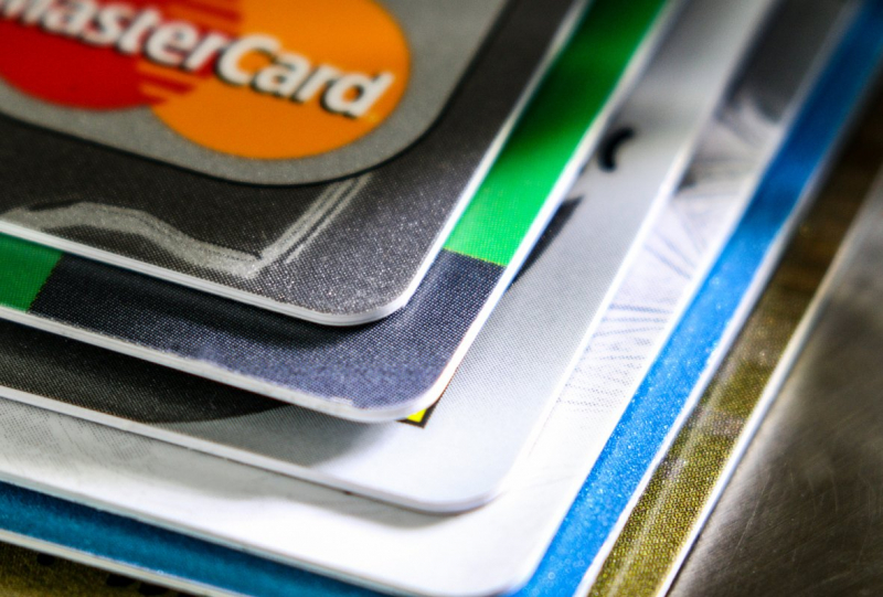 Вывод из оборота карт Visa и Mastercard в России