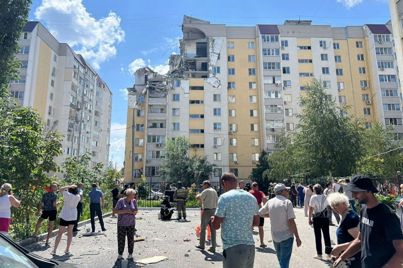 Взрыв газа в жилом доме в Саратове